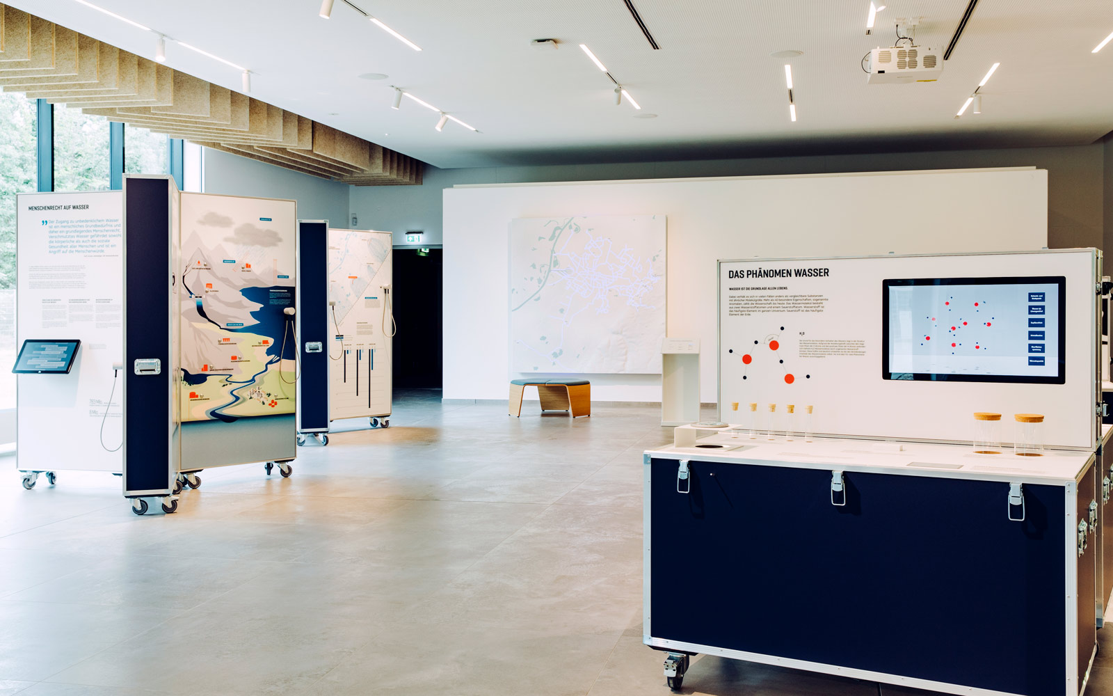 Wasserwerk Mörscher Wald: Besucher-Informationszentrum, Medienstationen gestaltet durch KMM-Studierende