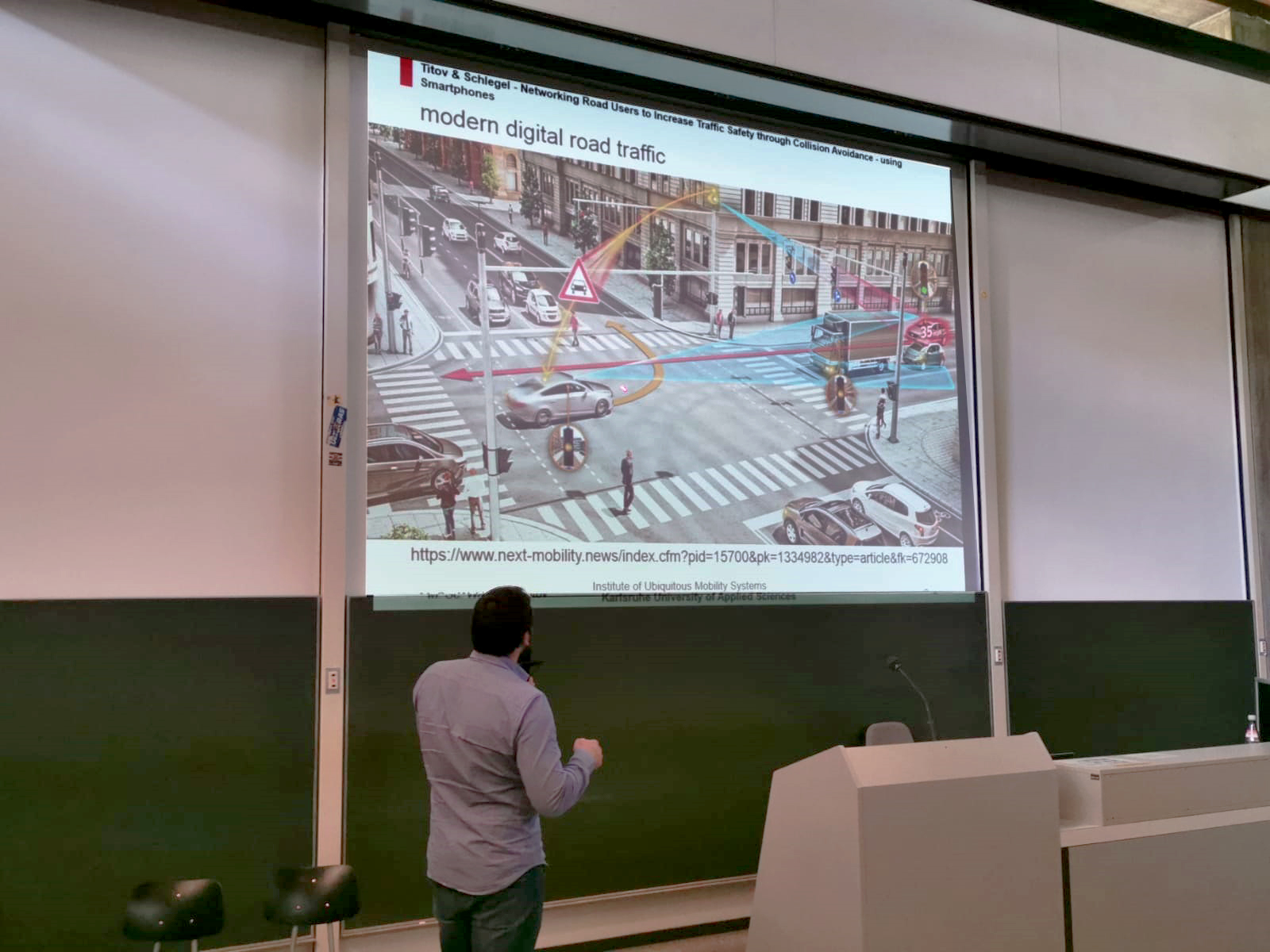 Waldermar Titov präsentiert zum Thema "Networking Road Users to Increase Traffic Safety through Collision Avoidance - using Smartphones" Waldermar Titov präsentiert zum Thema "Networking Road Users to Increase Traffic Safety through Collision Avoidance - using Smartphones"