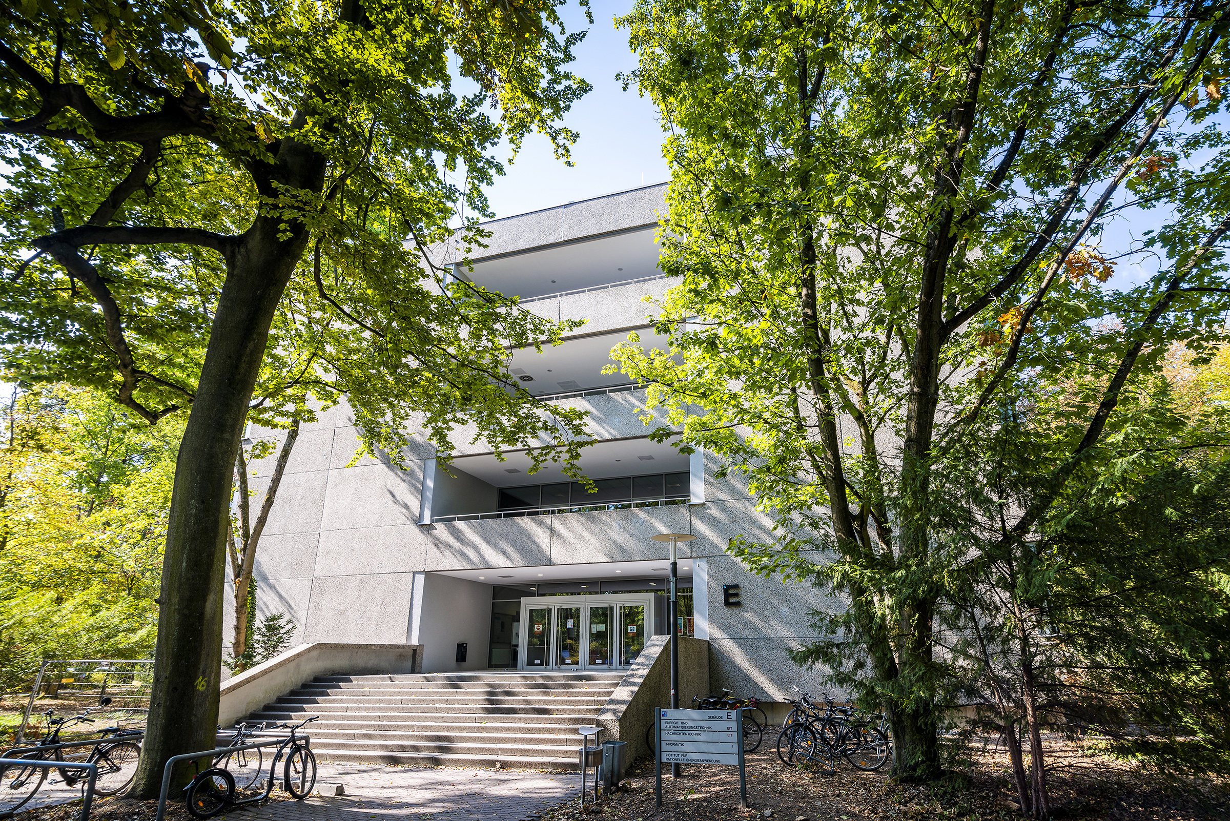 HsKA building among trees