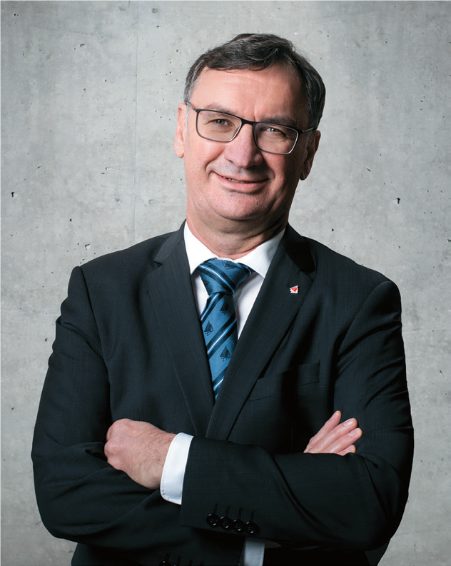 Portraitfoto Prof. Dr.-Ing. Franz Quint