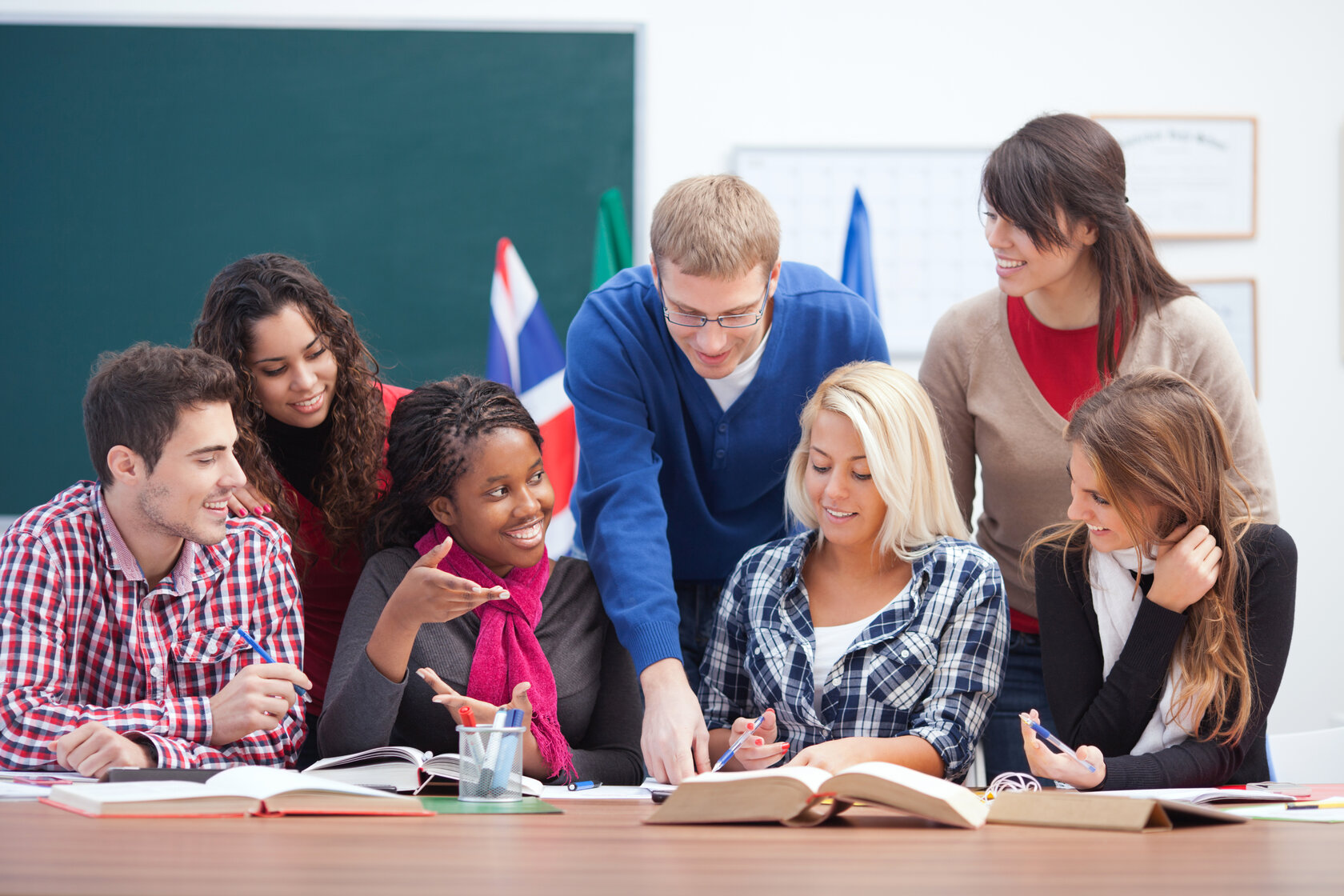 Selbstorganisierter Sprachkurs Sprachschüler und Sprachschülerinnen im Sprachunterricht