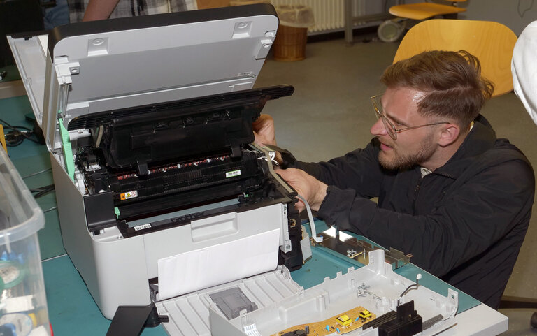 Reparatur-Café an der HKA