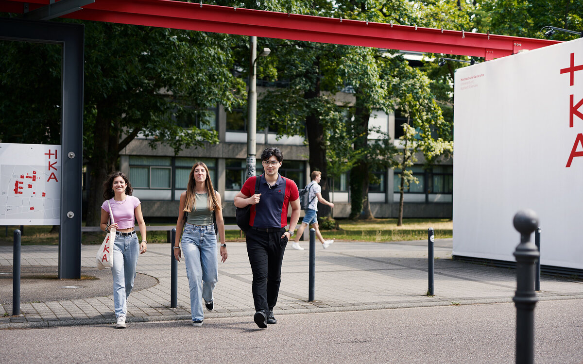 Eingangsportal der HKA