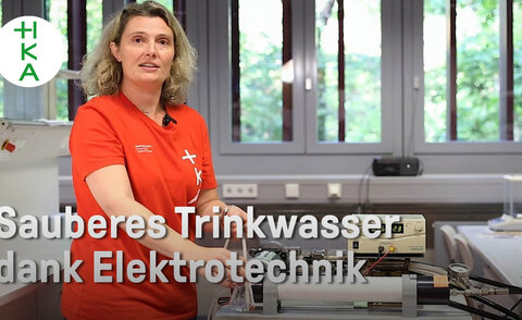 Im neuen Erklärvideo beschreiben wir das Verfahren der Umkehrosmose. Diese wird zum Beispiel zur Wasseraufbereitung genutzt, um Meerwasser zu entsalzen und so sauberes Trinkwasser herzustellen. Das ist nur eines von zahlreichen Einsatzgebieten, wie Elektrotechnik die Zukunft mitgestaltet.