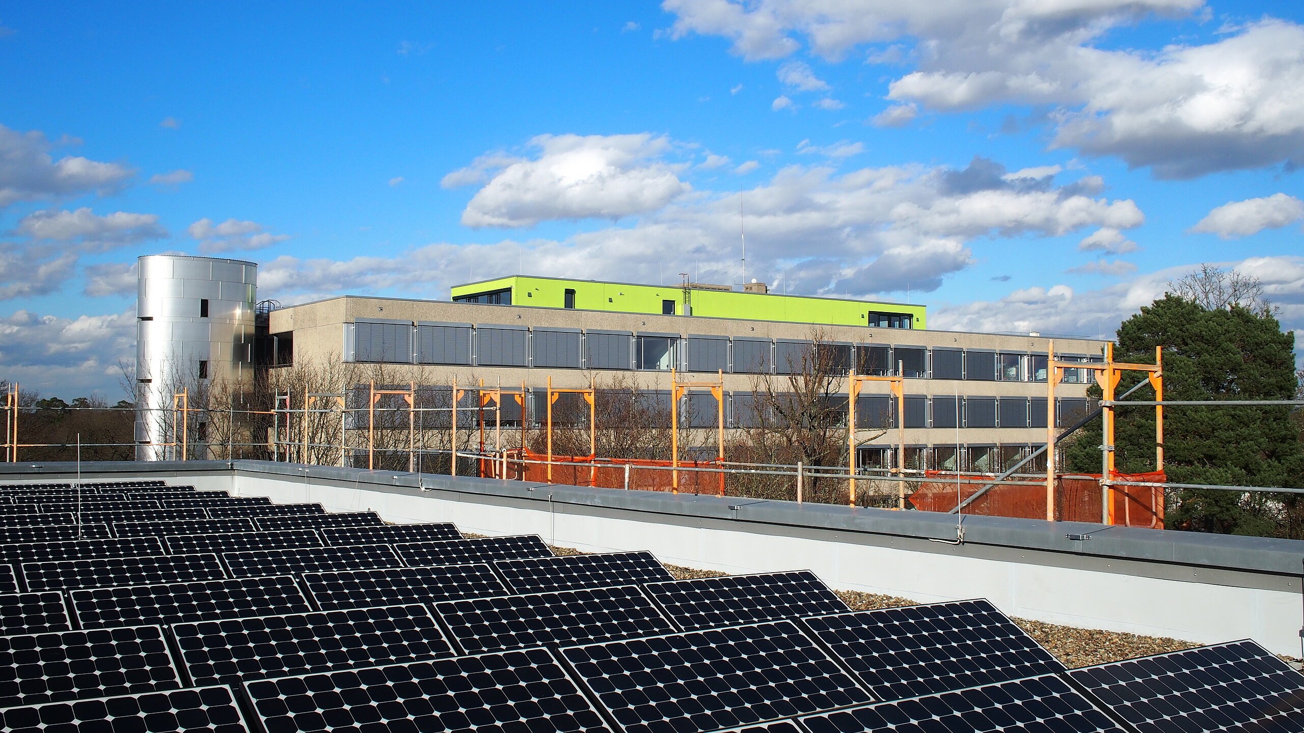 Photovoltaics panels on the roof of a HKA building