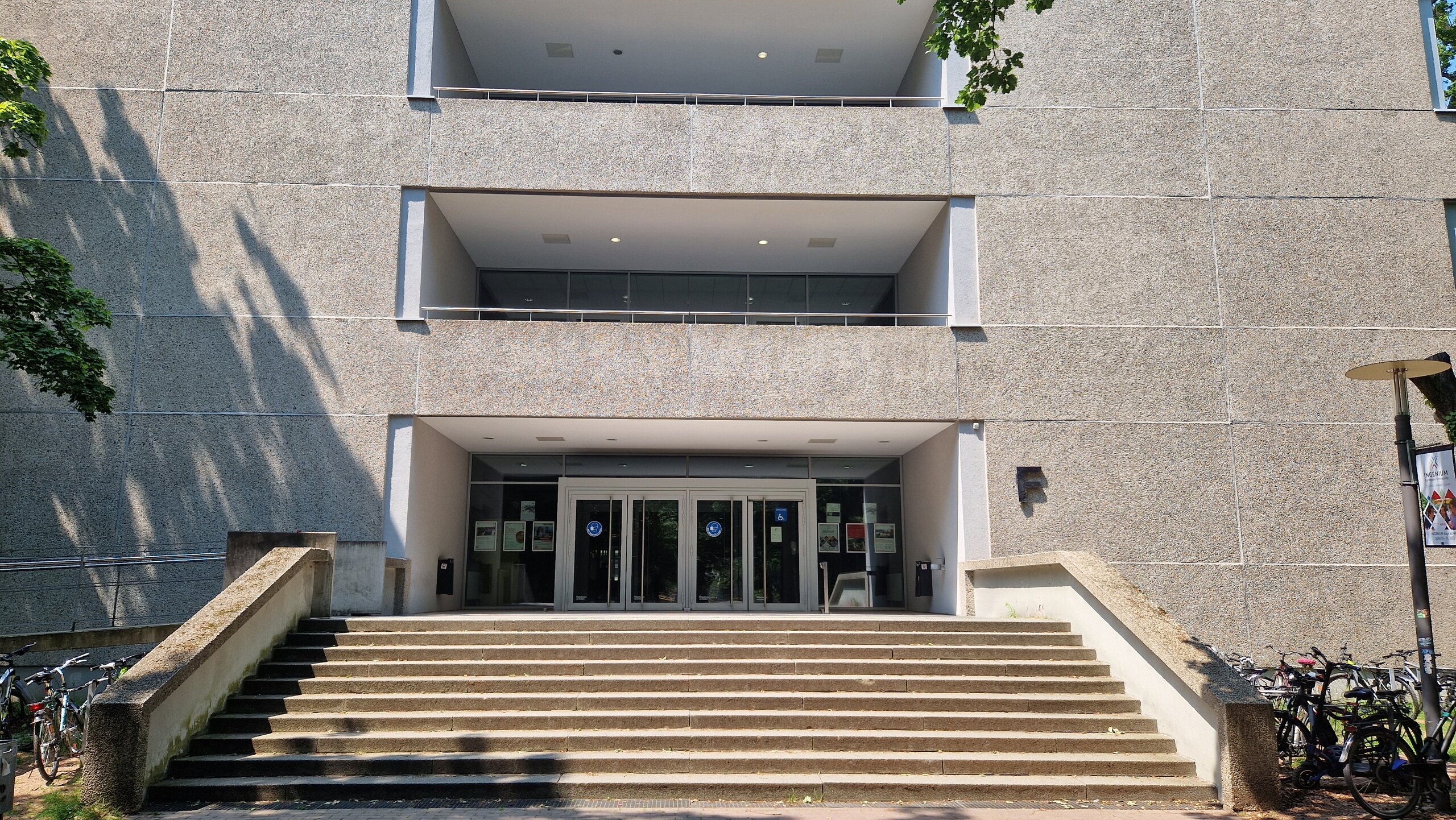 Gebäude der HKA
