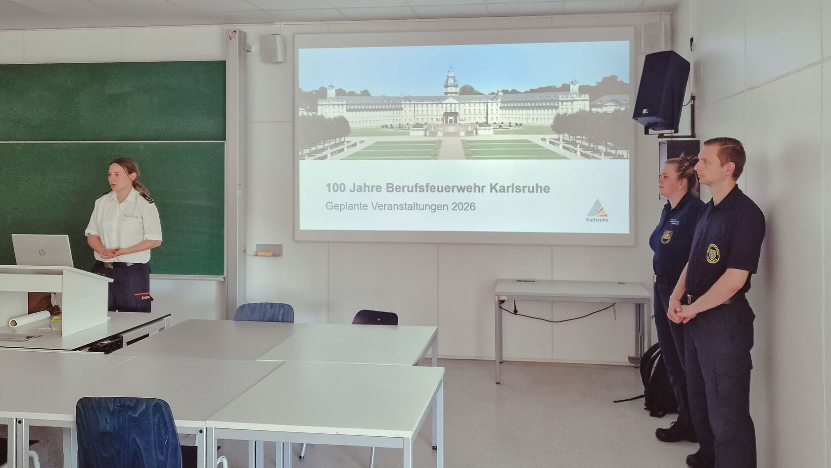 Berufsfeuerwehr Karlsruhe zu Besuch bei KMM