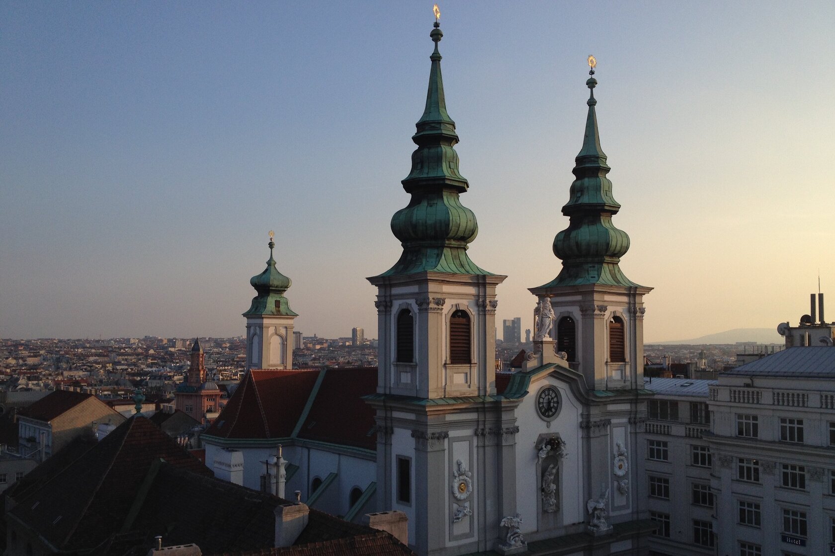 Kathedrale von Graz im Sonnenuntergang