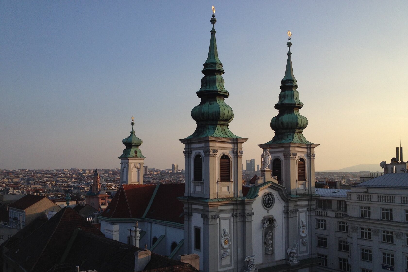 Kathedrale von Graz im Sonnenuntergang