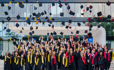 HKA-Fakultät-W-AbsolventInnenfeier-2024