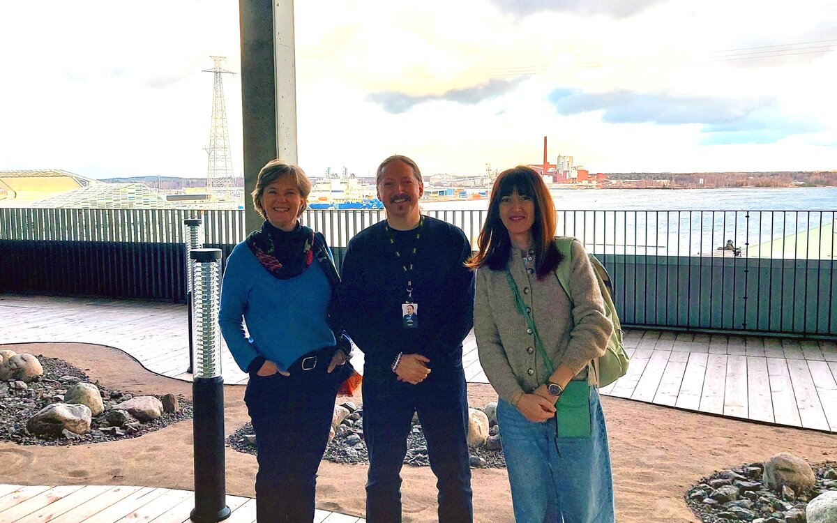 Foto mit einem Professor der XAMK