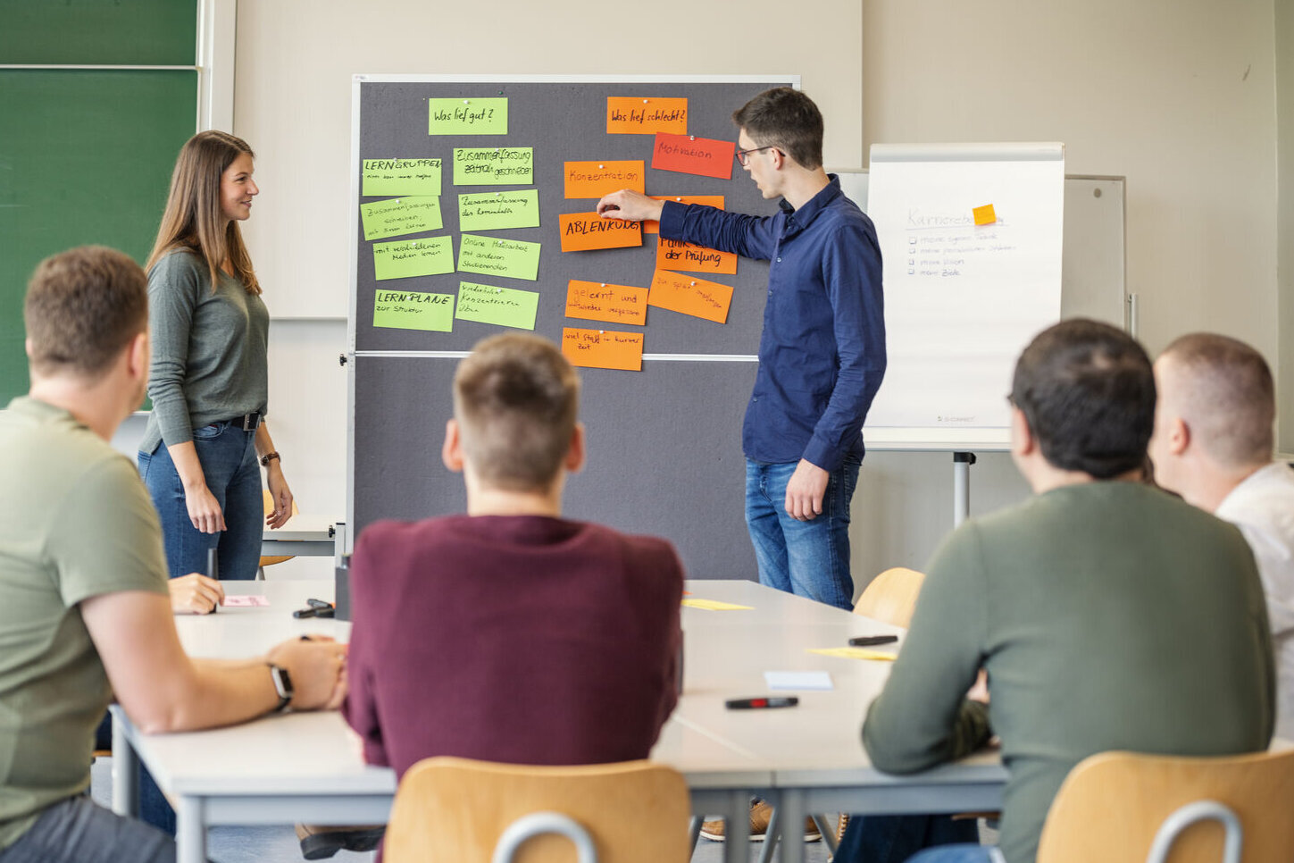 Studierende in einem Workshop