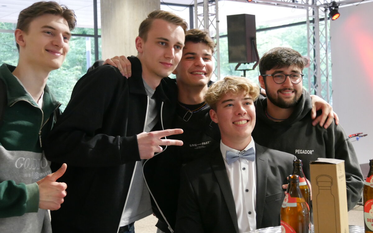 HKA_BE-CC_Gruppenfoto_HKASongContest2024 Gruppenfoto HKA Song Contest 2024